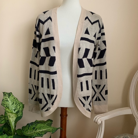 Forever 21 Sweaters - Forever 21 Black and Cream Open Cardigan Sweater